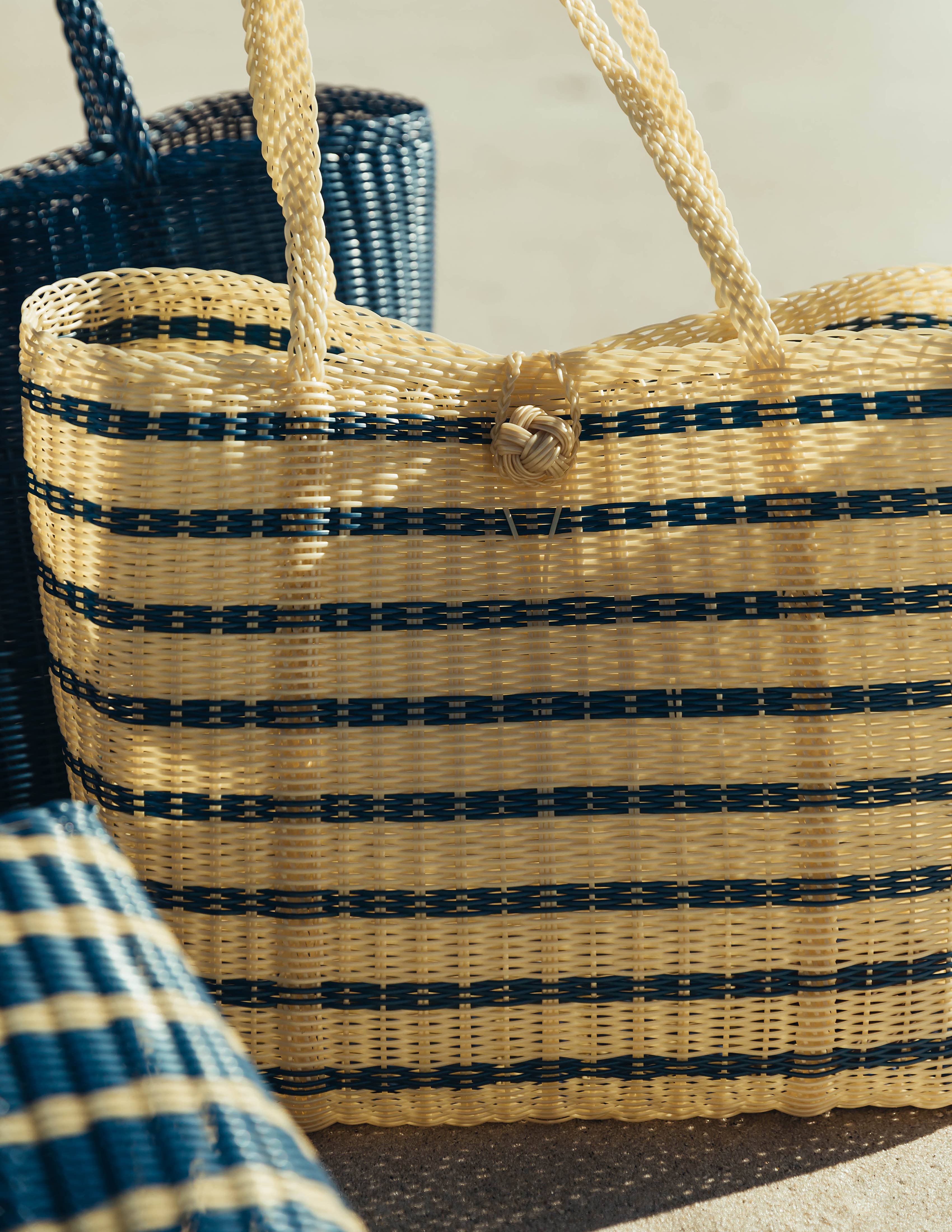 Medium, Sailor Stripe in Pearl