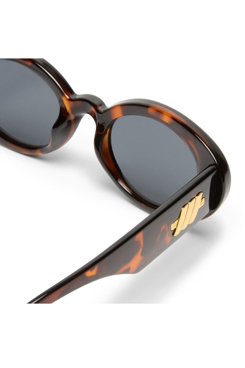 Noveau Vie Sunglasses