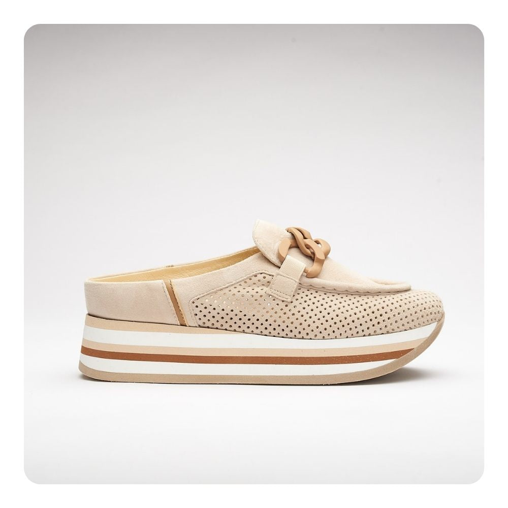 Carlissa Sneaker