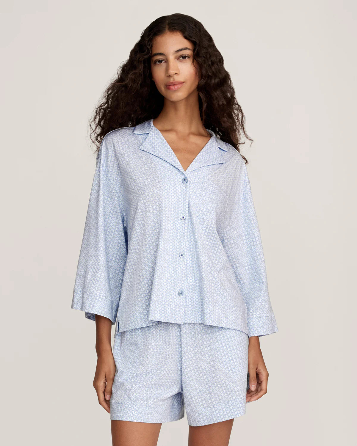 The Olivia Lightweight Pima Short Set in Periwinkle Geo