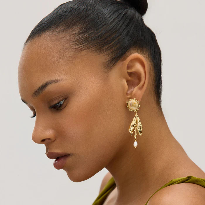 Della Earrings
