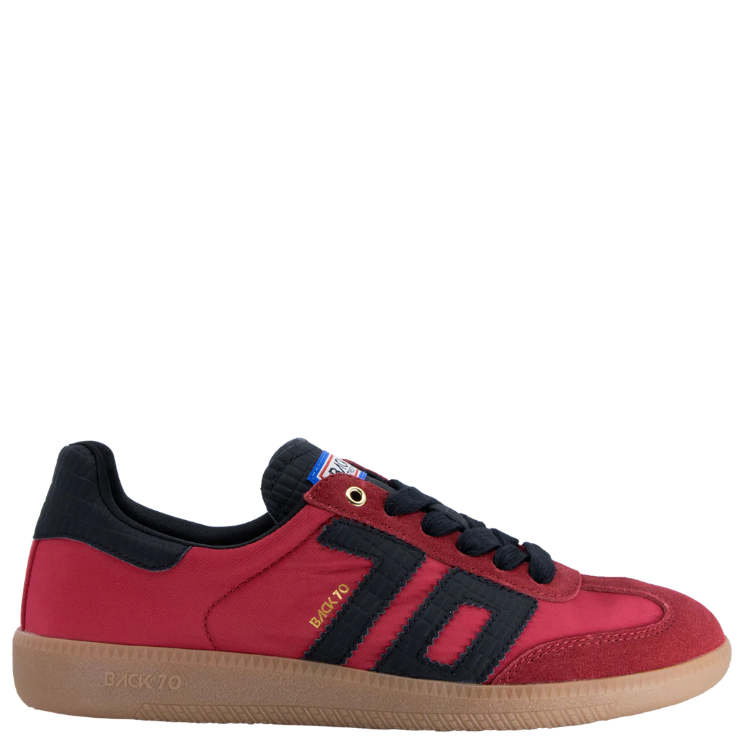 Back 70 Streetwear Ghost Sneaker Red and Black