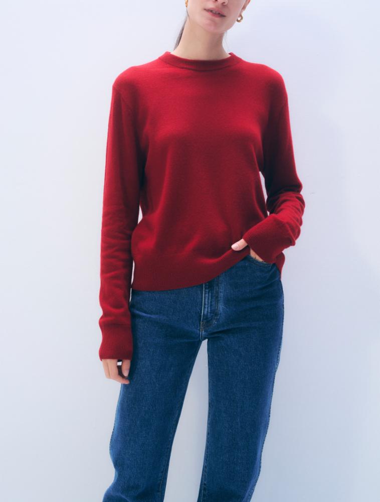 GARNET RED