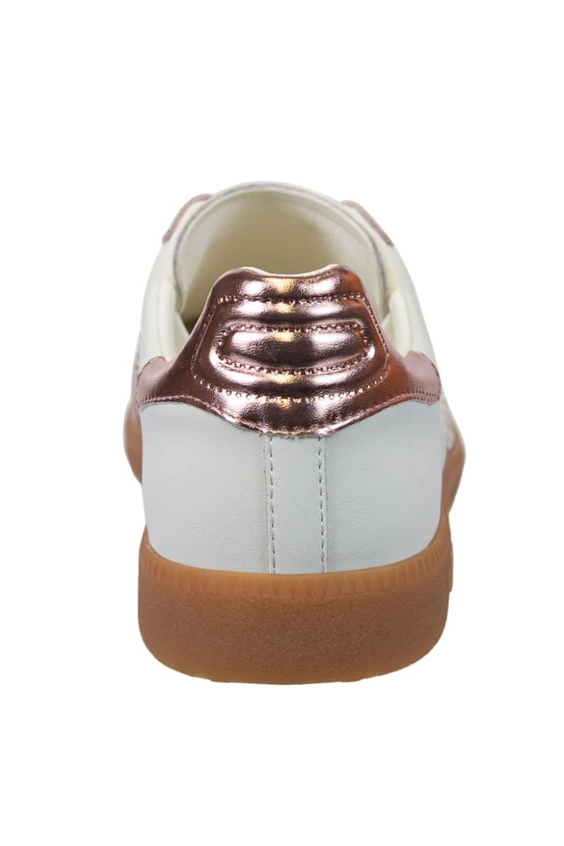 Back 70 Streetwear Cloud Sneaker
