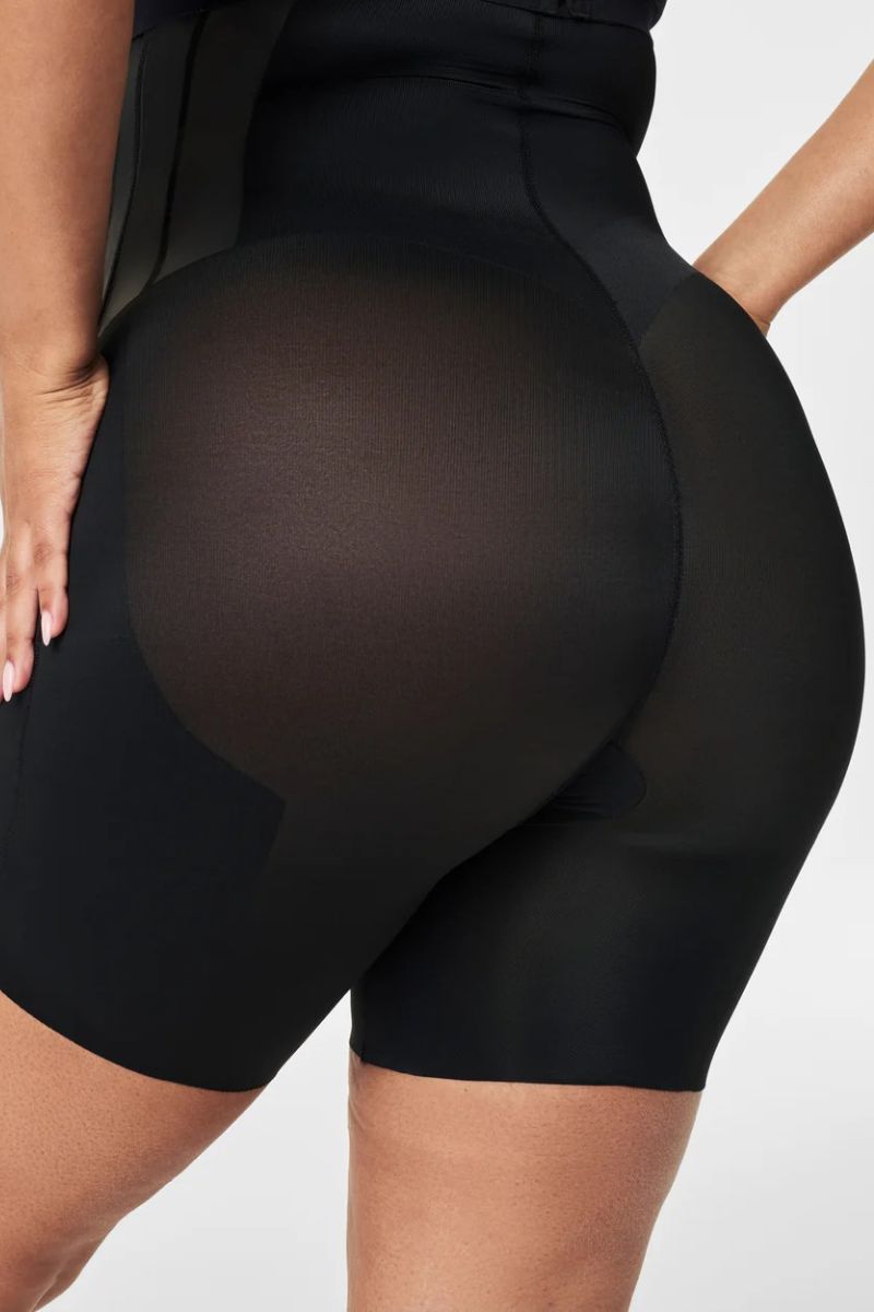 SpanxSculpt Total Contour High-Waisted Mid-Thigh Short