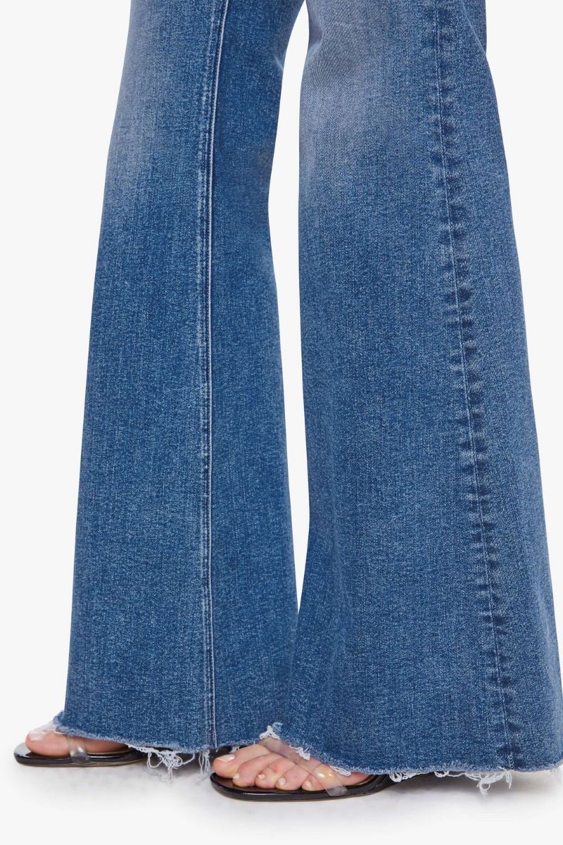 The Doozy Sneak Fray