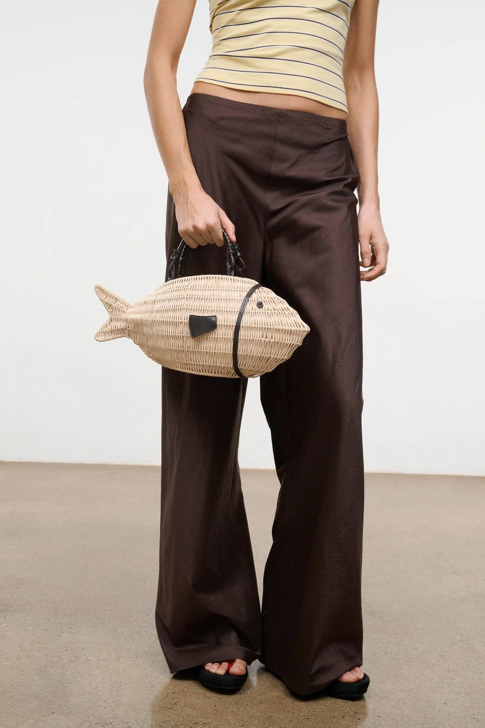 Cleo Fish Bag Natural