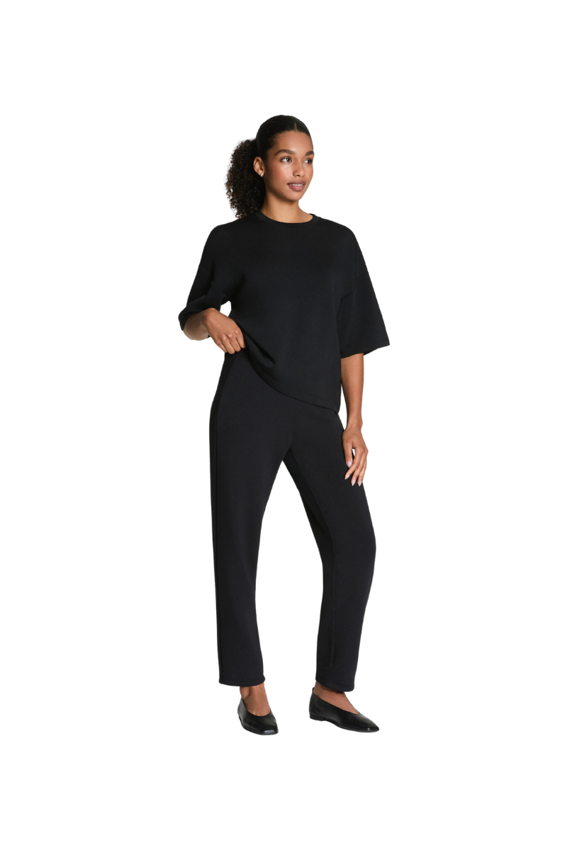 AirEssentials Slim Straight Pant