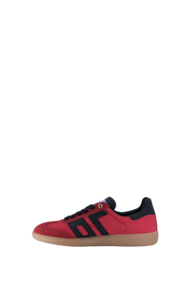 Back 70 Streetwear Ghost Sneaker Red and Black