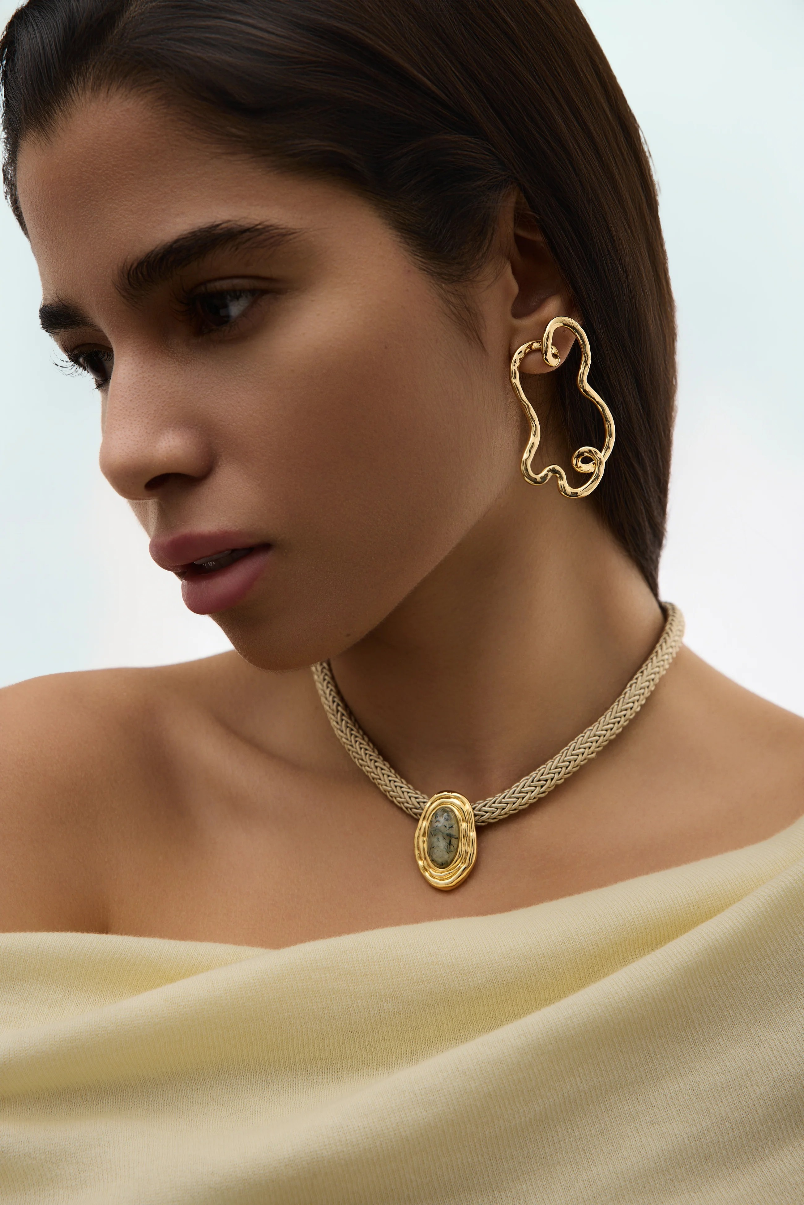 Kassandra Studs