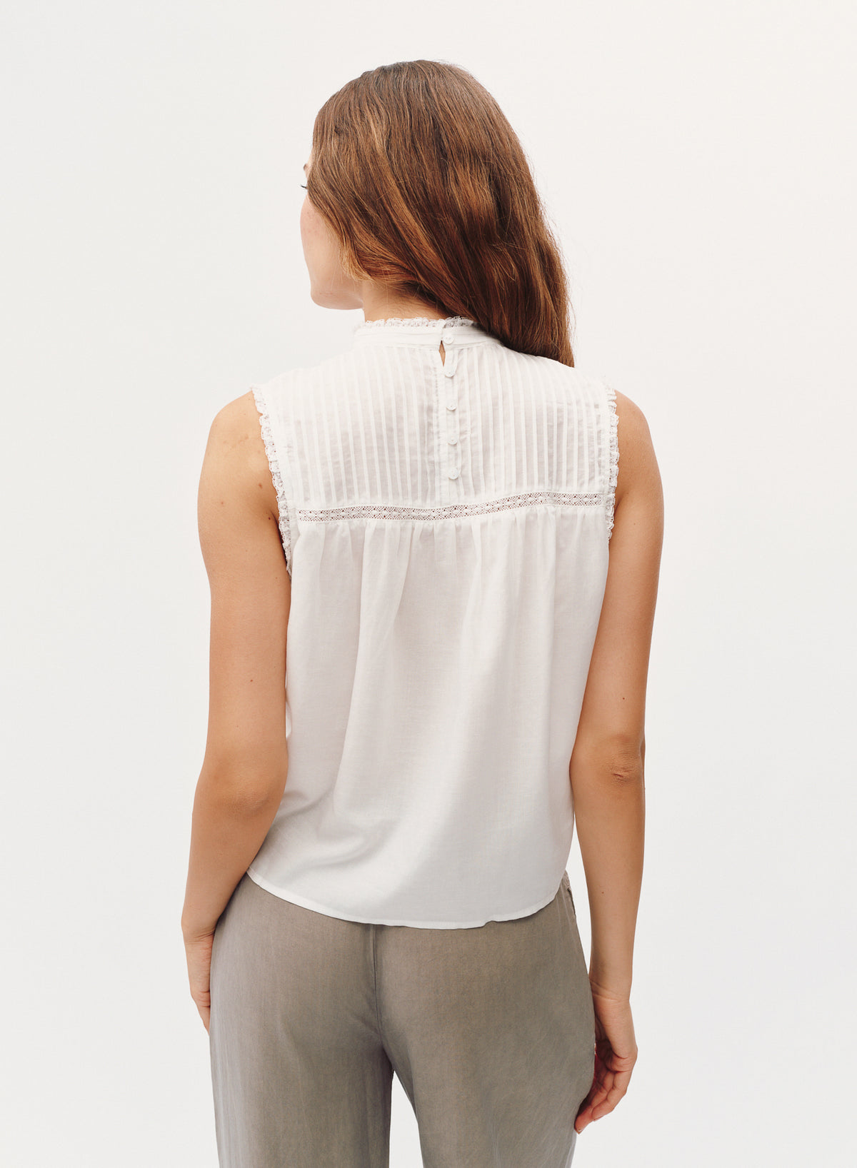 B20489-N41-302 - SLEEVELESS LACE & PINTUCK TOP